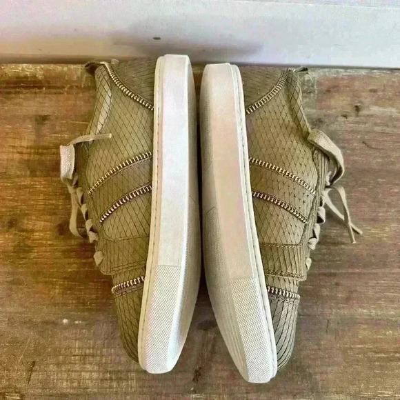 Botkier New York Taupe Harvey Snakeskin Effect Leather Sneakers Size 6 - Picture 5 of 8